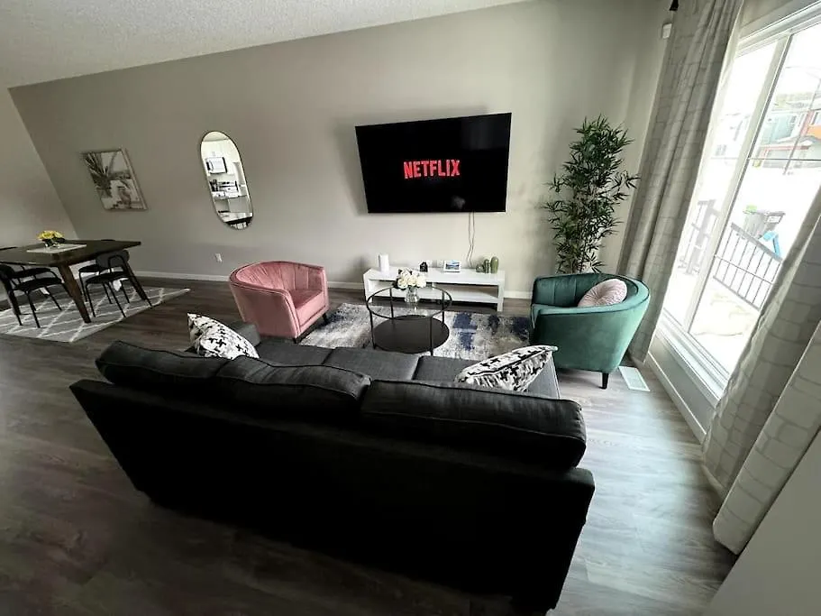 Luxury Villa Home Edmonton